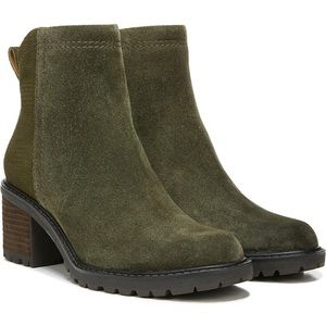 Zodiac Greyson Women’s Chunky Booties Size 7.5